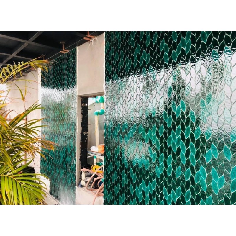 Gạch Mosaic chiếc lá màu xanh lá MHL 15