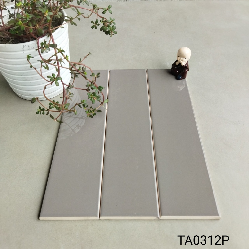 Gạch thẻ cao cấp nâu bóng phẳng KT 75x300mm TA0312P