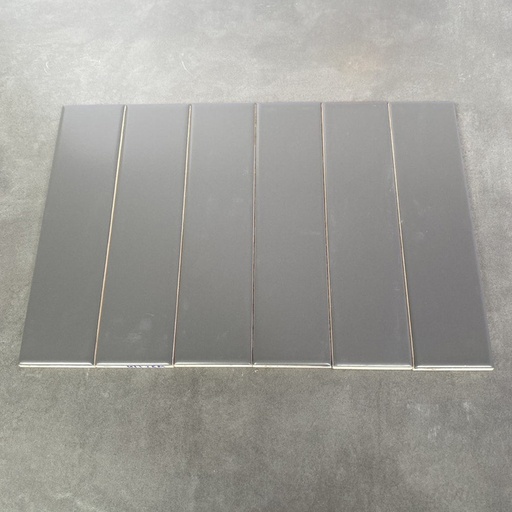 [HCM_UTT28M_S] Gạch thẻ xám men trơn hàng ưu KT 50x200mm mã UTT28M_S